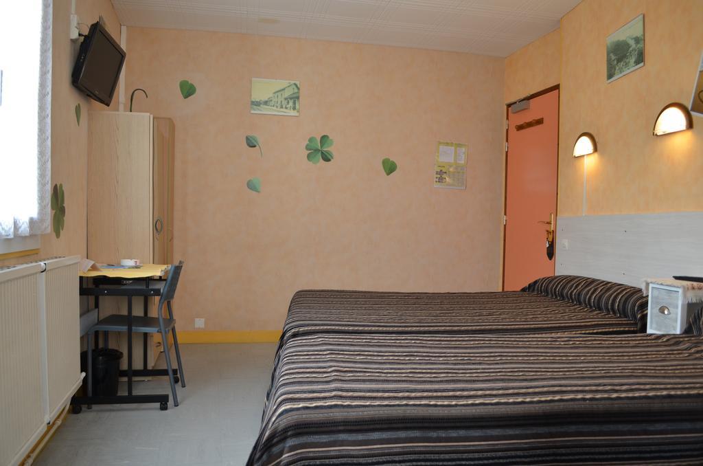 Hotel De L'Arrivee Fouras Buitenkant foto